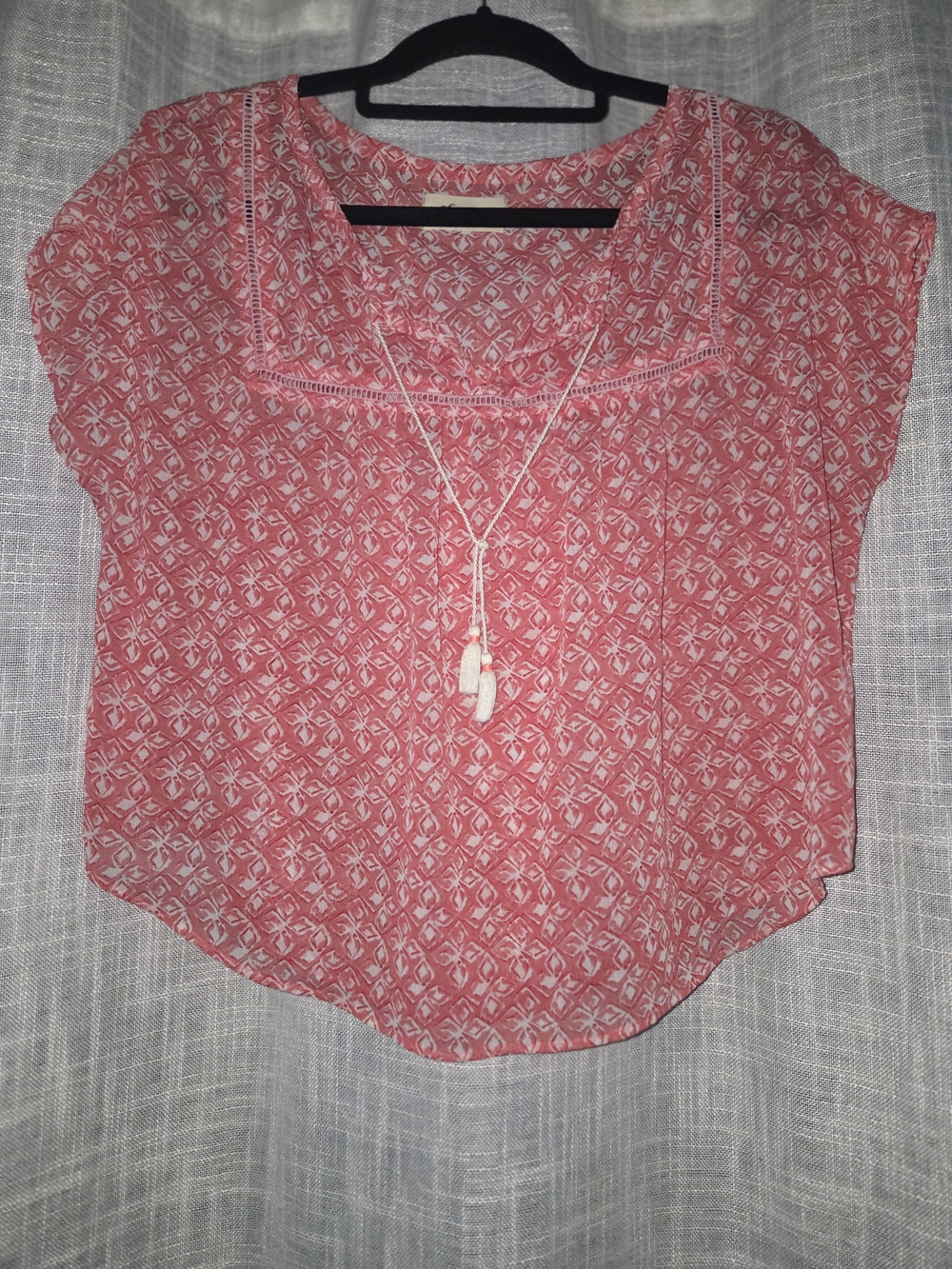 Women's Hollister Pink Printed Short Sleeve Blouse S
